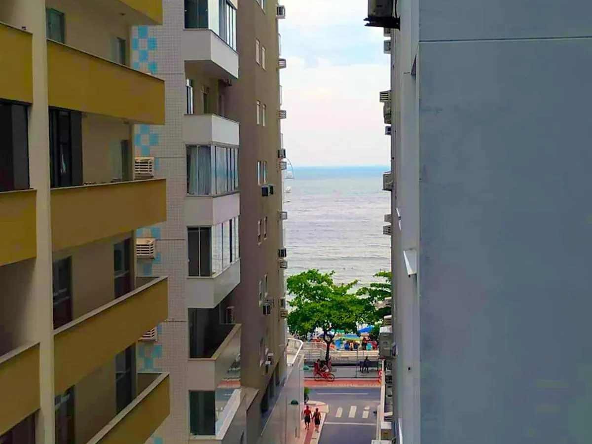 アパート Balneário CamboriúApartamento A 50M Da Praia Check-In Por Senhaアパートメント